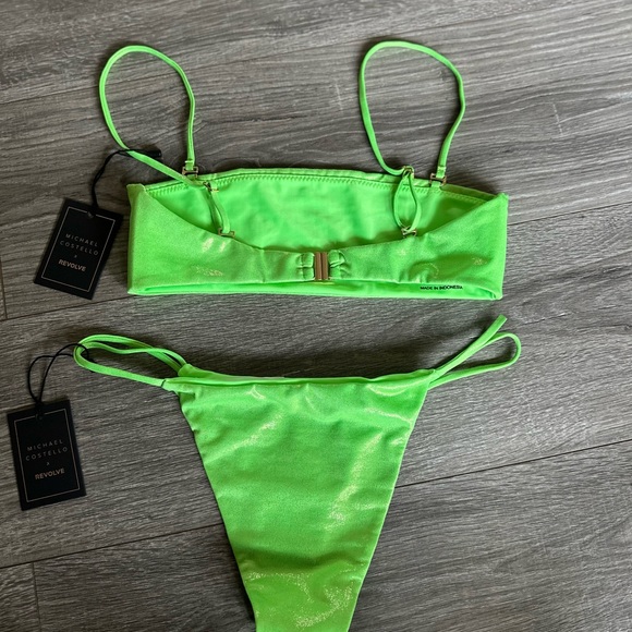 Michael Costello Bikini - Picture 7 of 7